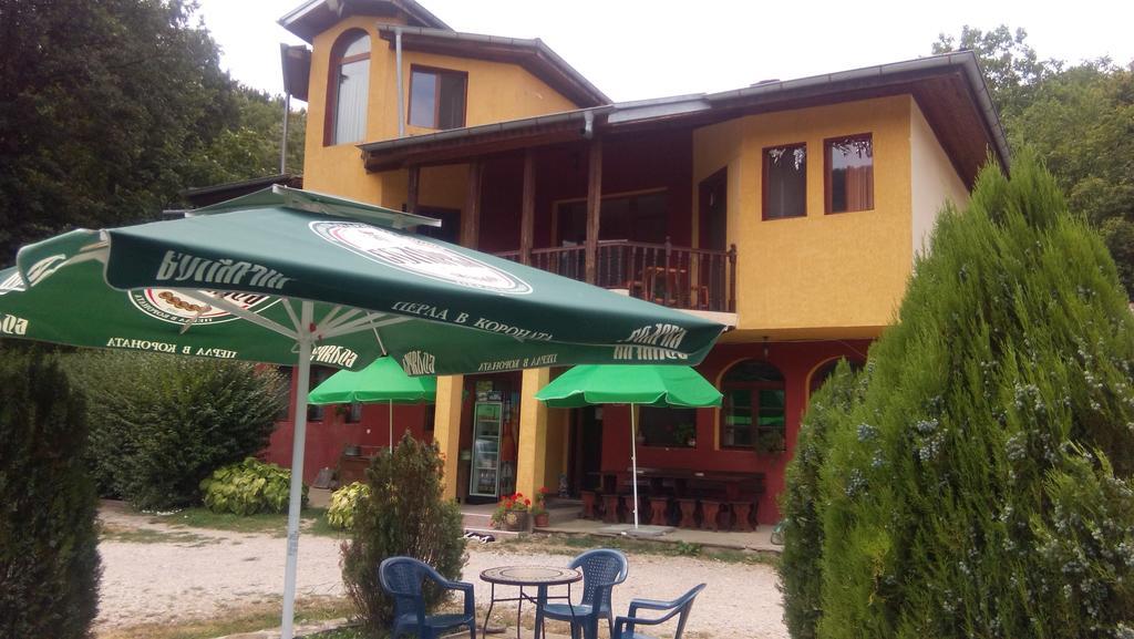 Guest House Alfa Daniel Balkanets  외부 사진
