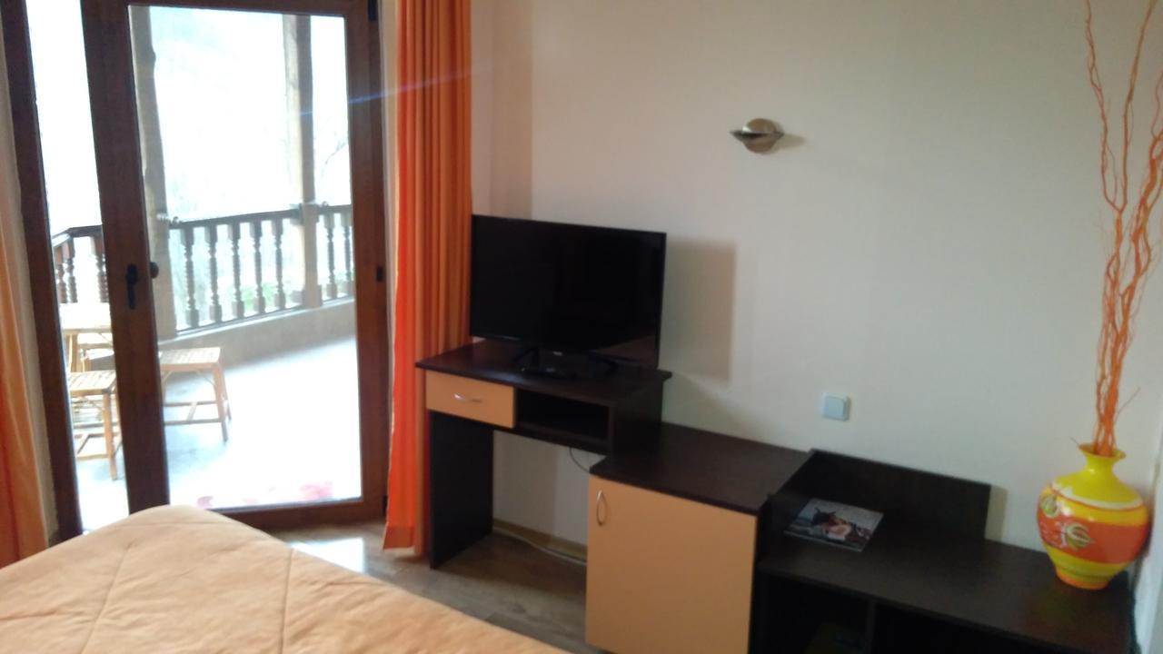 Guest House Alfa Daniel Balkanets  외부 사진